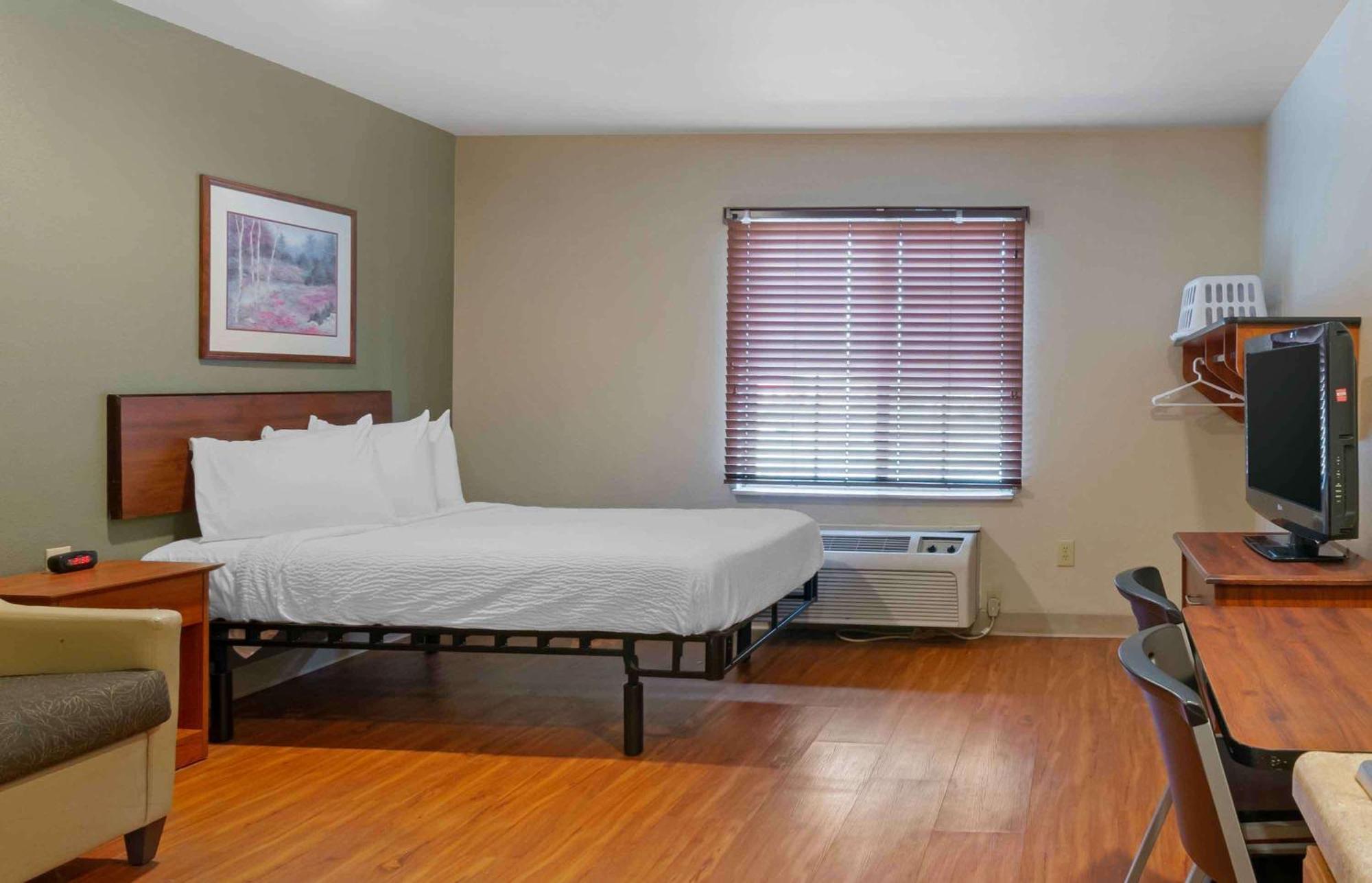 Extended Stay America Select Suites - Kansas City - South - I-49 Exterior foto